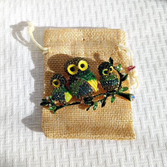 Green Owls Rhinestone Pin Broach - Picture 3 of 3